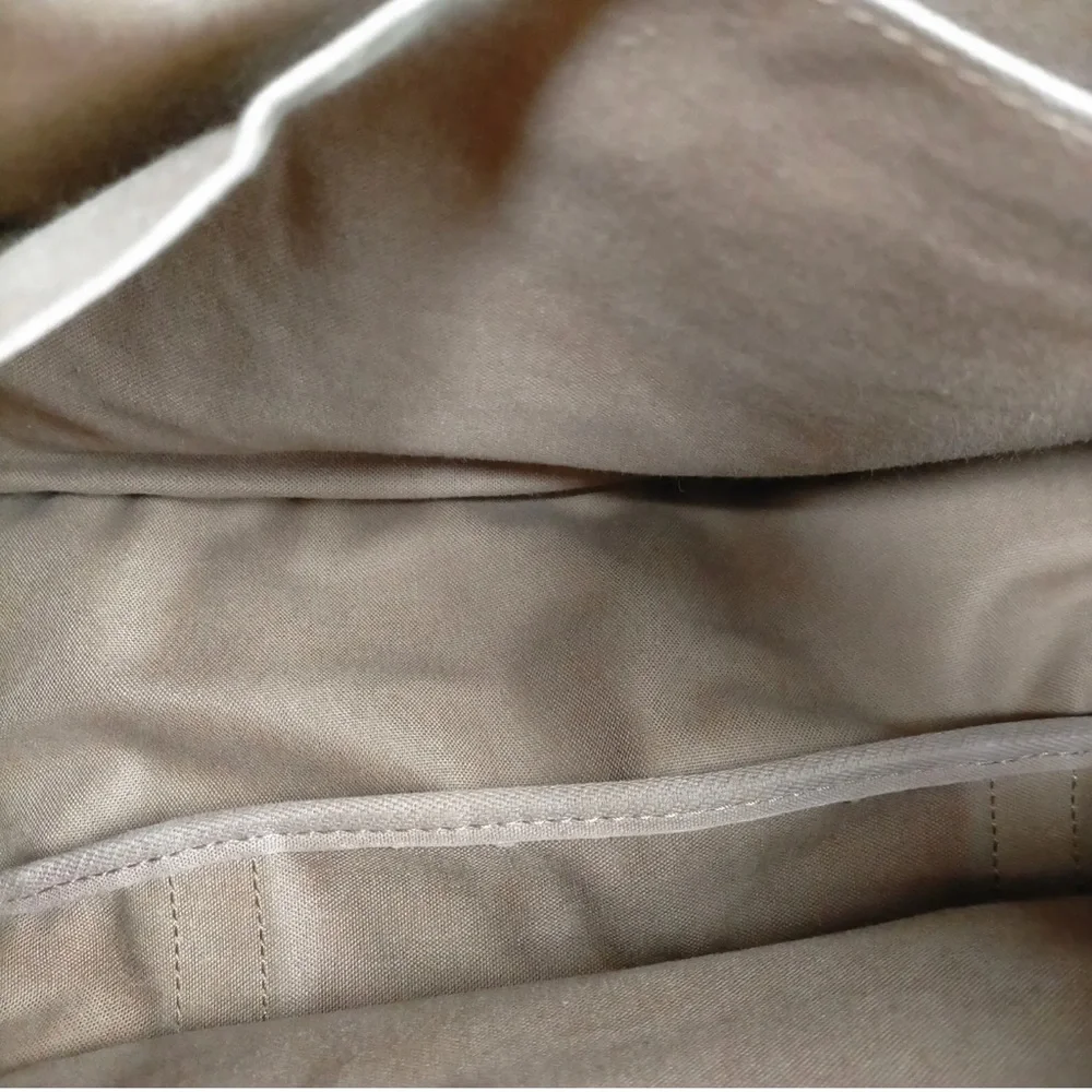 Louis Vuitton Monogram Brown & Tan Shoulder Bag - Picture 14 of 16